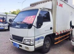 江鈴4.2米箱車，剛年審，國五隨時提檔過戶